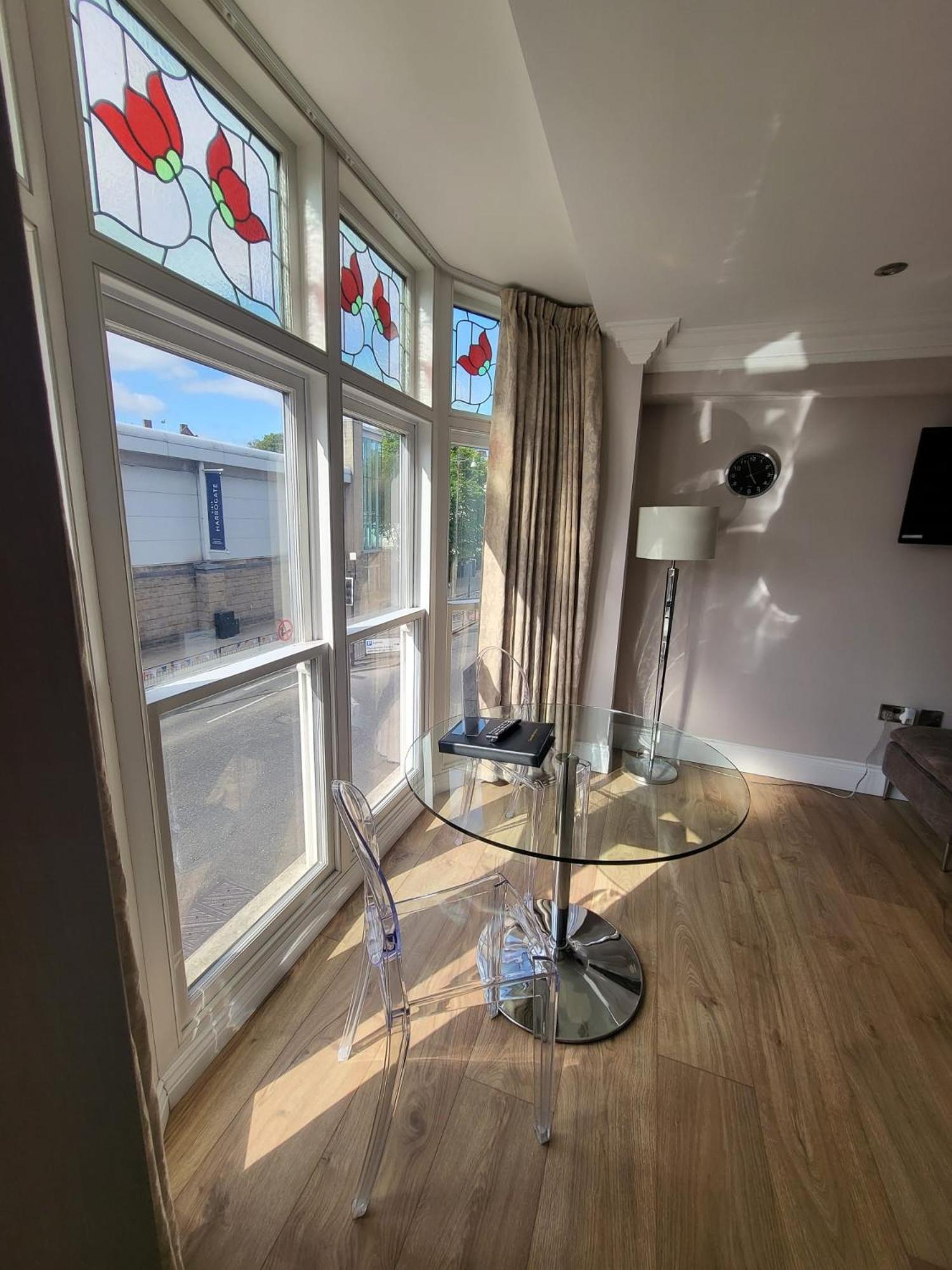 Harrogate Lifestyle Luxury Serviced Aparthotel מראה חיצוני תמונה